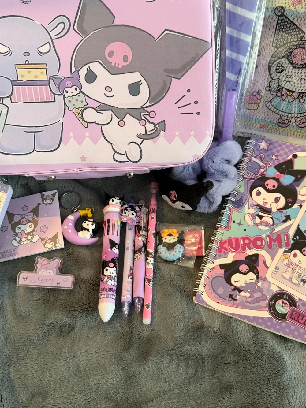 💜Sanrio Kuromi - 20+ Piece Accessories Gift Set